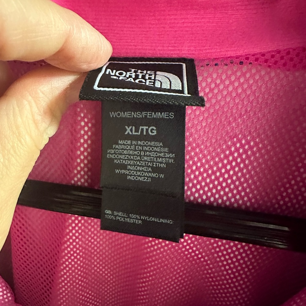 North Face Resolve Jacket - image 4